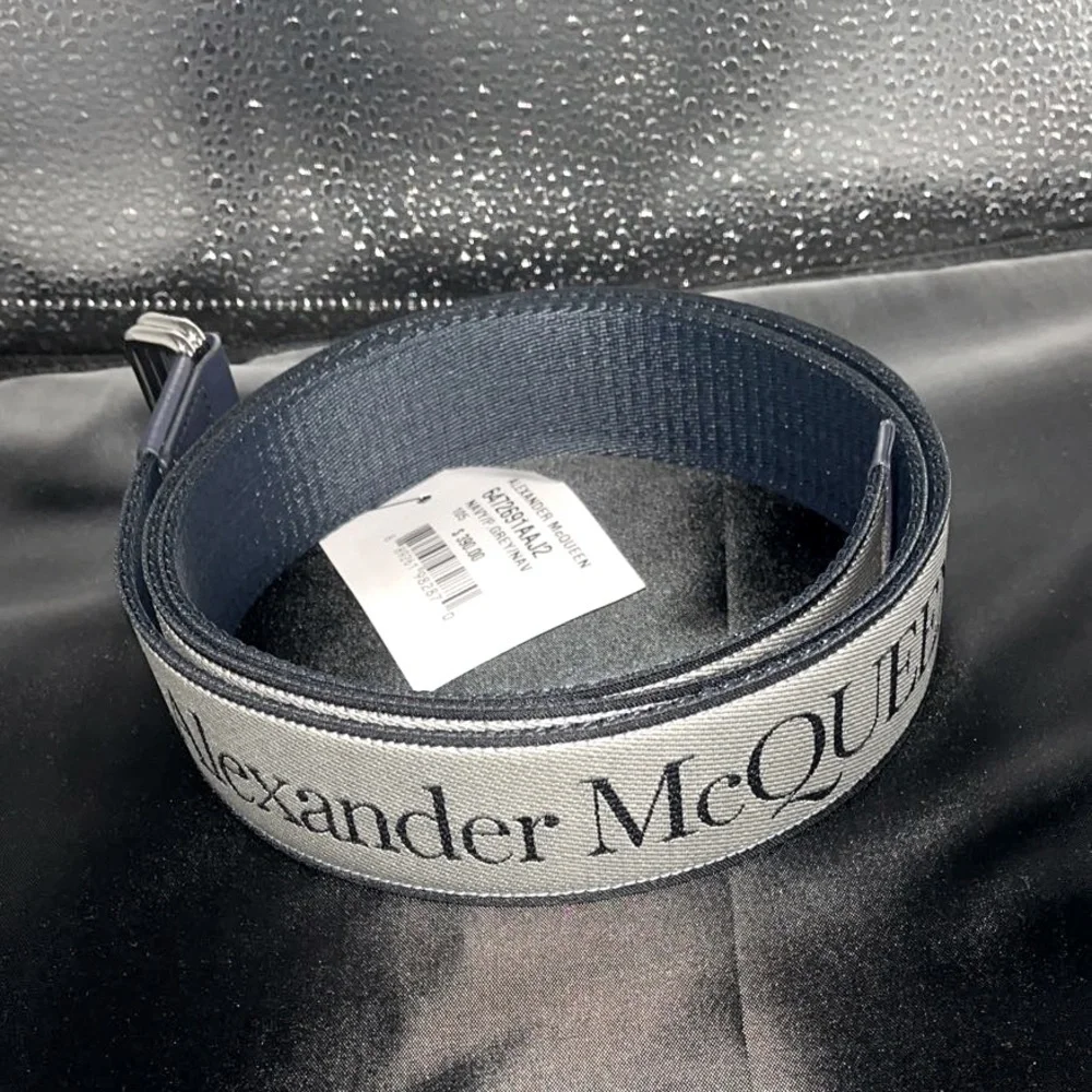 Belt - Picture 1 of 3